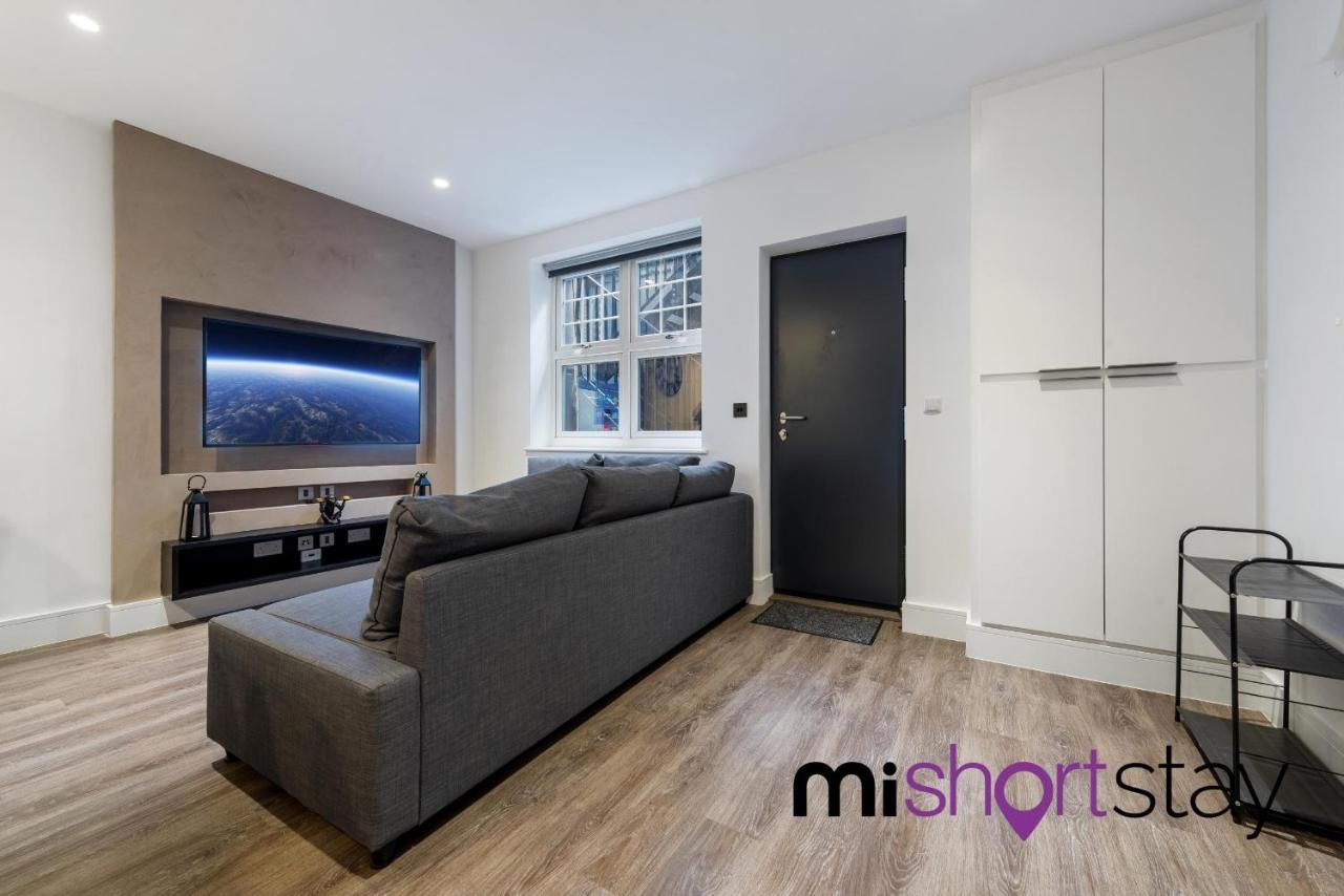 The Residence Fitzrovia - Private One Bedroom Apartment With Own Entrance Londyn Zewnętrze zdjęcie