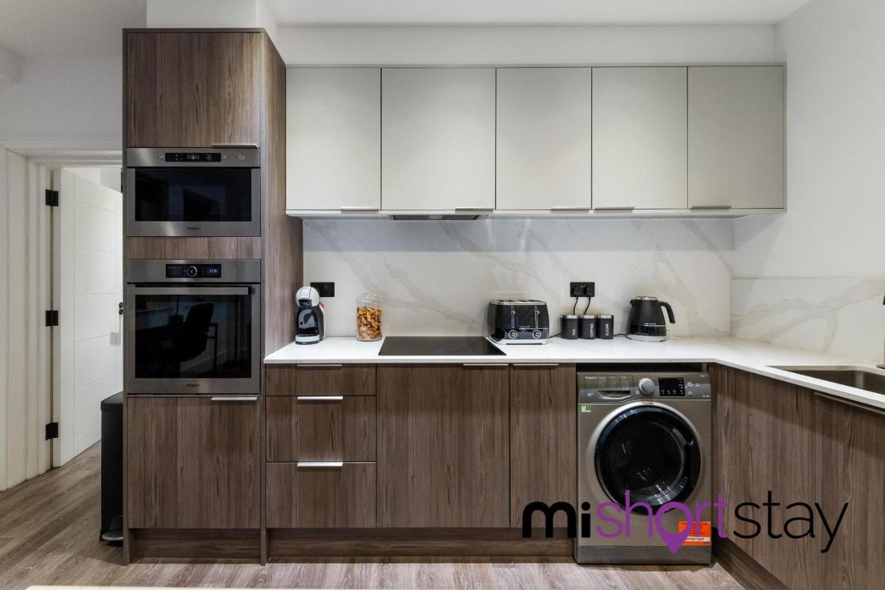 The Residence Fitzrovia - Private One Bedroom Apartment With Own Entrance Londyn Zewnętrze zdjęcie
