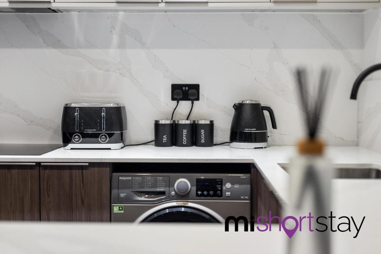 The Residence Fitzrovia - Private One Bedroom Apartment With Own Entrance Londyn Zewnętrze zdjęcie