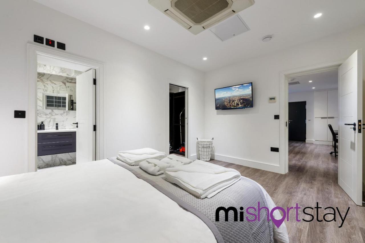 The Residence Fitzrovia - Private One Bedroom Apartment With Own Entrance Londyn Zewnętrze zdjęcie