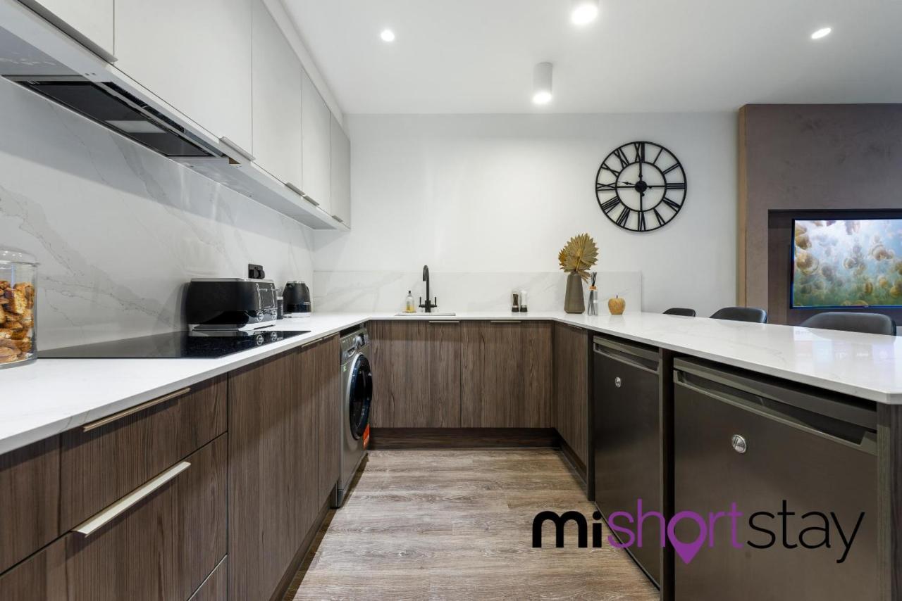 The Residence Fitzrovia - Private One Bedroom Apartment With Own Entrance Londyn Zewnętrze zdjęcie